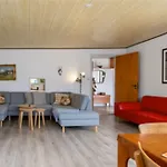 House With Large Garden, Campfire Hut * Højer