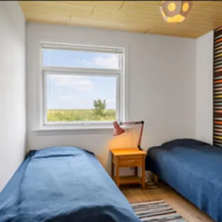 Semesterbostad House With Large Garden, Campfire Hut *